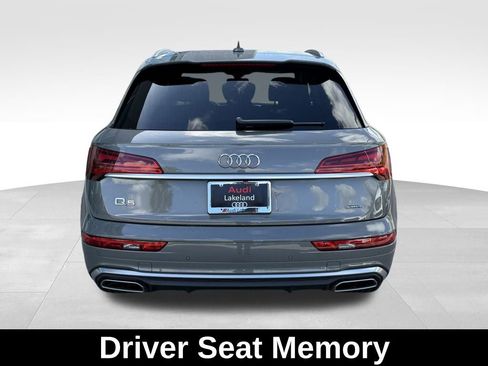 Certified 2023 Audi Q5 2.0T Premium w/ Convenience Package image 5