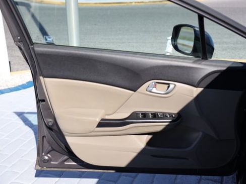 Used 2012 Honda Civic EX-L image 11