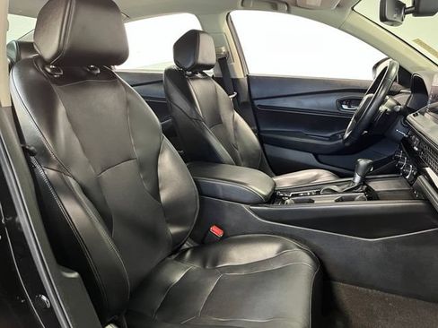 Used 2023 Honda Accord Touring image 10