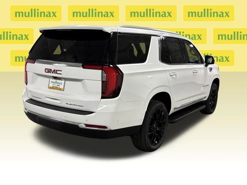 New 2026 GMC Yukon Elevation AWD/4WD image 19