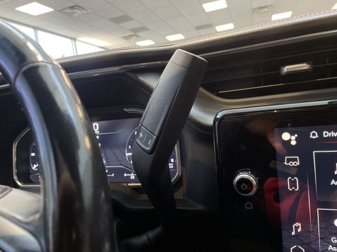 Used 2024 GMC Sierra 3500 Denali Ultimate AWD/4WD image 30