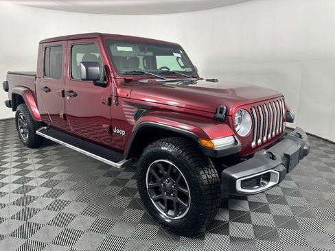 Used 2021 Jeep Gladiator Overland w/ LED Lighting Group AWD/4WD image 11