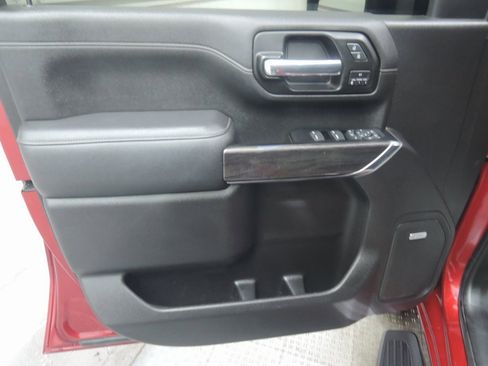 Used 2020 Chevrolet Silverado 2500 LTZ w/ LTZ Plus Package image 30