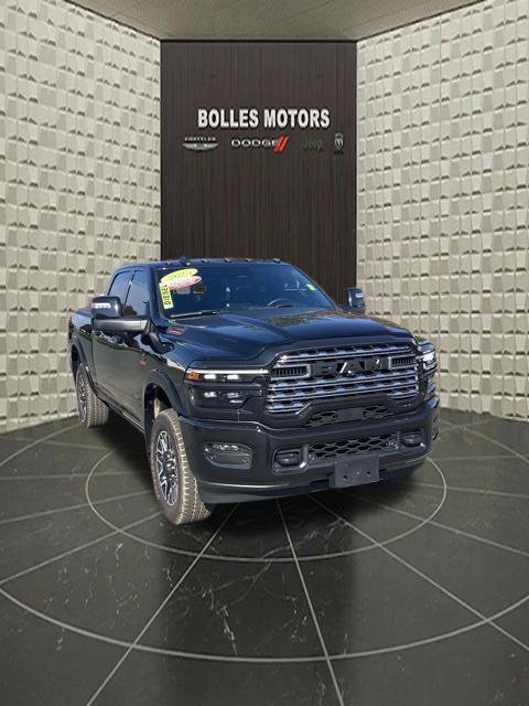 Used 2025 RAM 2500 Limited AWD/4WD image 1