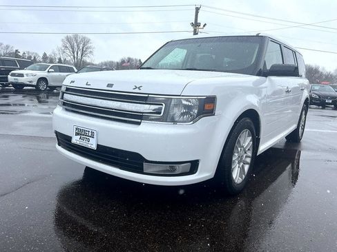 Used 2019 Ford Flex SEL image 19
