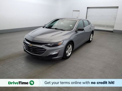 Used 2023 Chevrolet Malibu LS FWD image 1