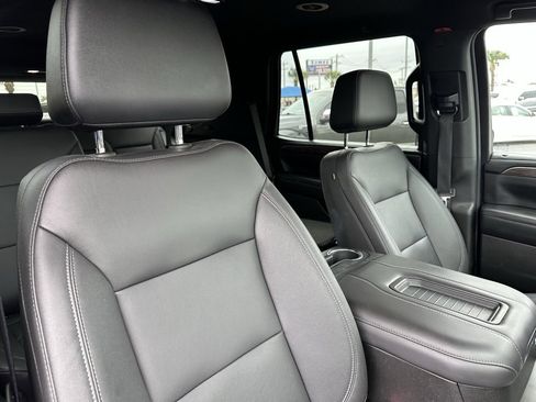 Used 2022 Chevrolet Tahoe Z71 image 24