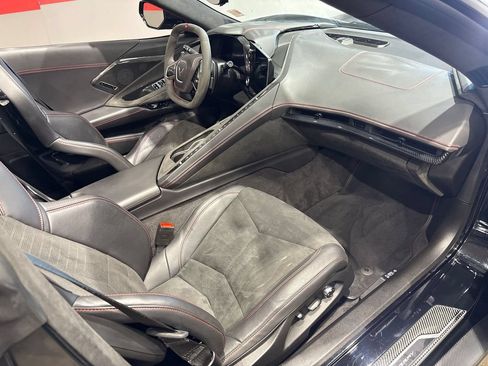 Used 2022 Chevrolet Corvette Stingray Premium Conv w/ Z51 Performance Package RWD image 71
