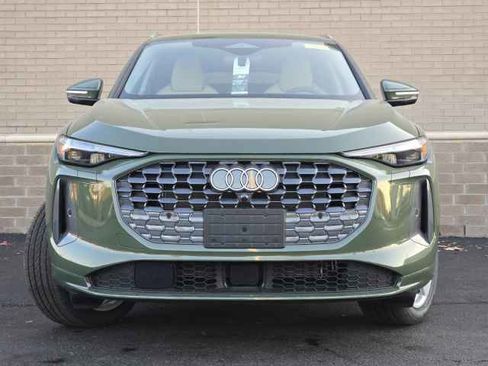 New 2025 Audi Q5 Prestige image 29