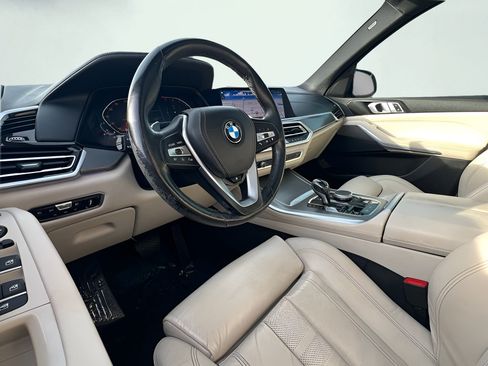 Used 2019 BMW X5 xDrive40i w/ Convenience Package AWD/4WD image 15