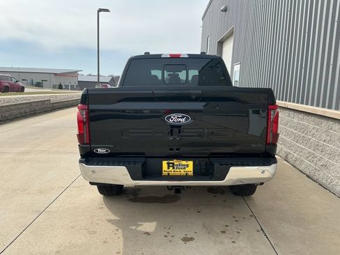 Used 2025 Ford F150 XLT w/ Equipment Group 302A MID AWD/4WD image 5