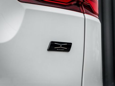 New 2026 Jaguar F-PACE R-Dynamic S image 7