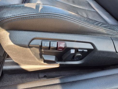 Used 2015 BMW 228i xDrive Convertible image 22