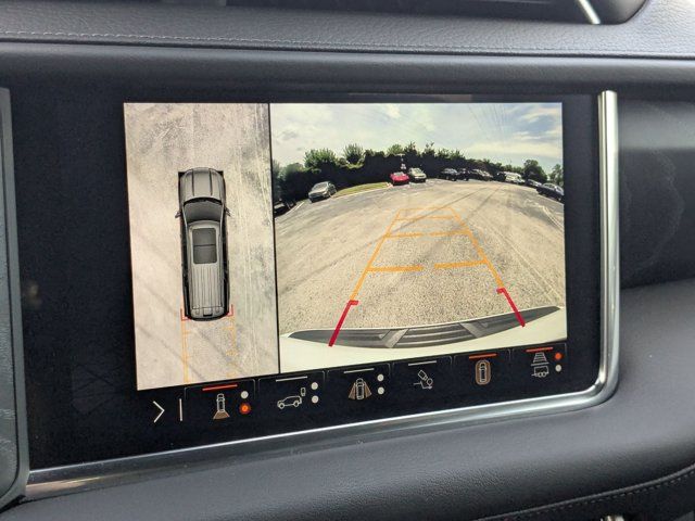 Used 2024 GMC Yukon Denali w/ Advanced Technology Package AWD/4WD image 13