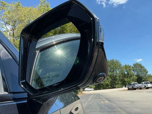 Used 2021 Chevrolet Tahoe RST w/ Luxury Package image 47