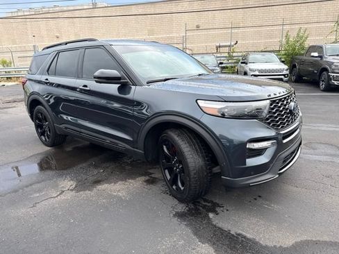 Used 2022 Ford Explorer ST w/ Equipment Group 401A AWD/4WD image 3