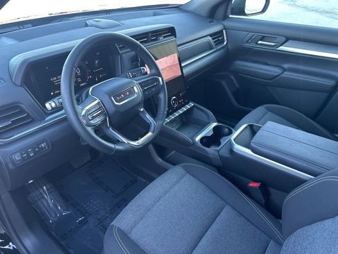 Used 2025 GMC Terrain Elevation image 32