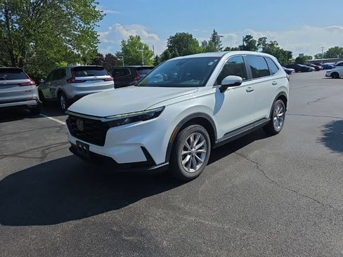 Used 2024 Honda CR-V EX image 3