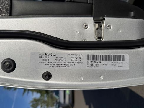 Used 2020 Chrysler 300 Limited RWD image 36