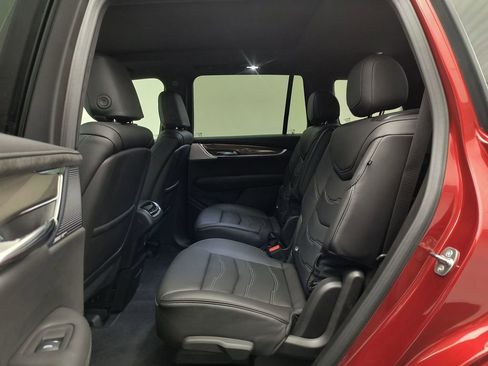 Used 2024 Cadillac XT6 Sport w/ Platinum Package AWD/4WD image 12