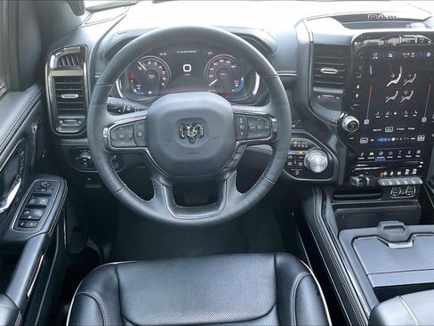 Used 2024 RAM 1500 Limited AWD/4WD image 5