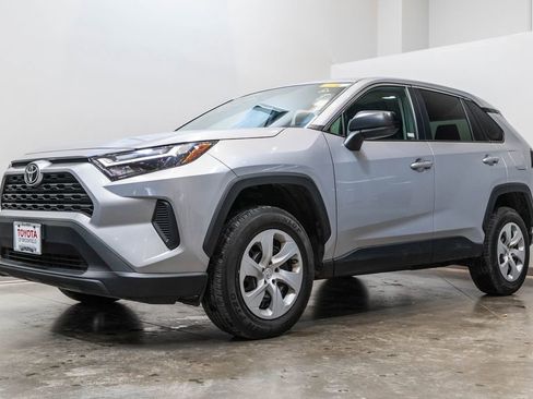 Used 2024 Toyota RAV4 LE image 3