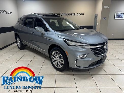 Used 2024 Buick Enclave Essence w/ Experience Buick Package image 1