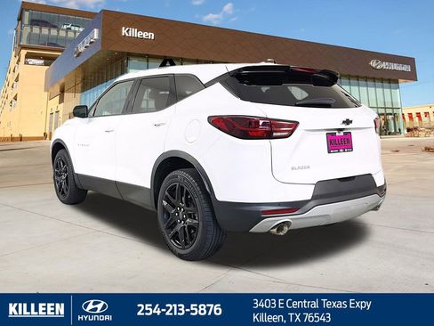 Used 2023 Chevrolet Blazer LT w/ Driver Confidence Package image 5