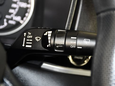 Used 2023 Mitsubishi Outlander ES AWD/4WD image 22