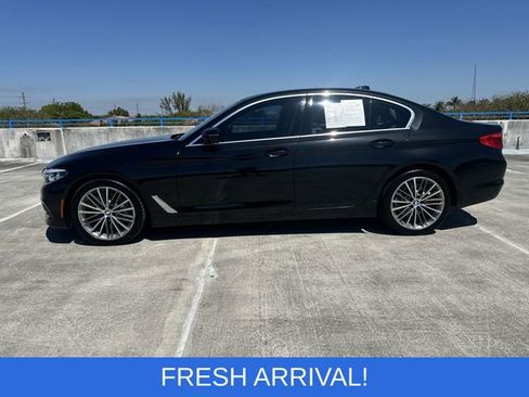 Used 2019 BMW 530i w/ Convenience Package image 32