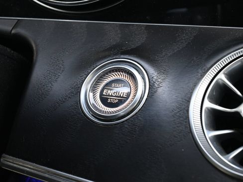 Used 2018 Mercedes-Benz E 400 Coupe image 16