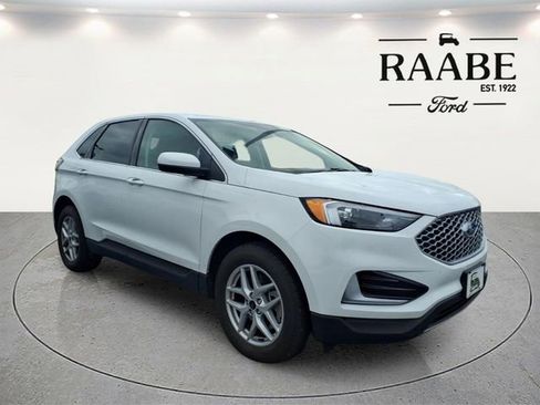 Used 2024 Ford Edge SEL AWD/4WD image 8