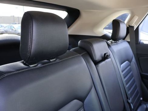 Used 2024 Ford Edge SEL w/ Convenience Package AWD/4WD image 16