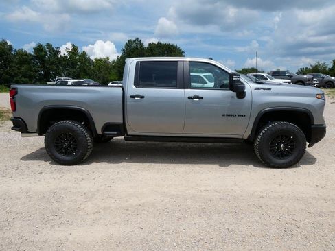 New 2026 Chevrolet Silverado 2500 ZR2 w/ LPO, Dark Essentials Package AWD/4WD image 3