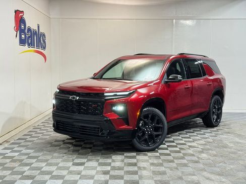 New 2026 Chevrolet Traverse RS image 2