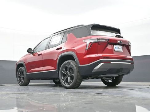 New 2026 Chevrolet Equinox LT w/ Midnight Edition FWD image 35