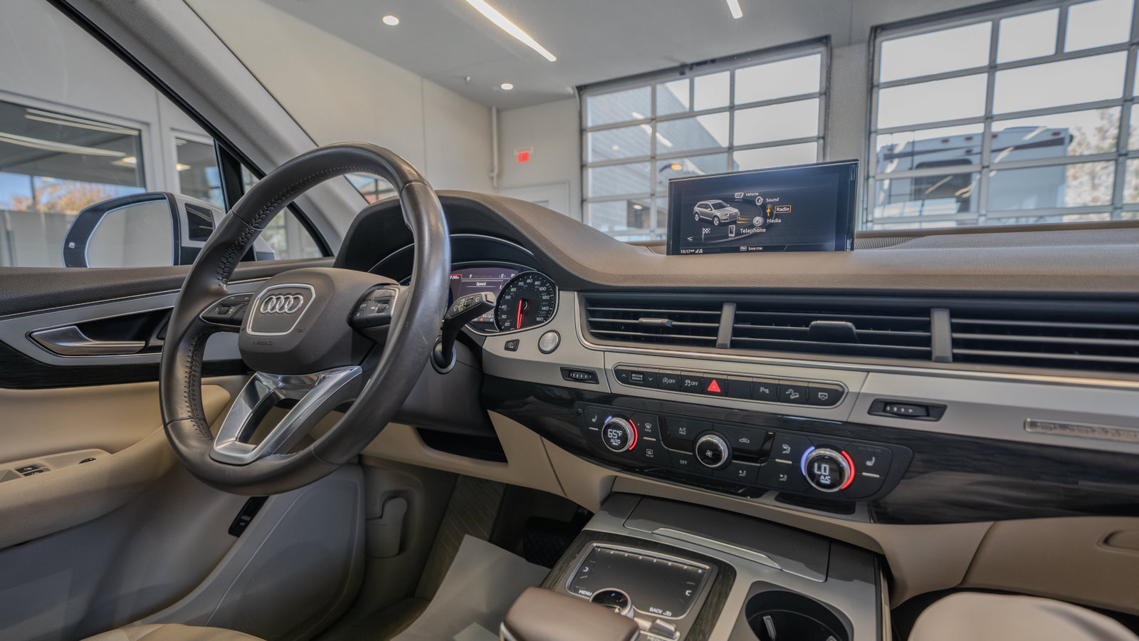 Used 2019 Audi Q7 2.0T Premium w/ Convenience Package AWD/4WD image 19
