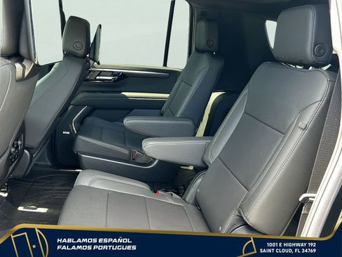New 2026 Chevrolet Suburban Z71 w/ Z71 Off-Road Package AWD/4WD image 25