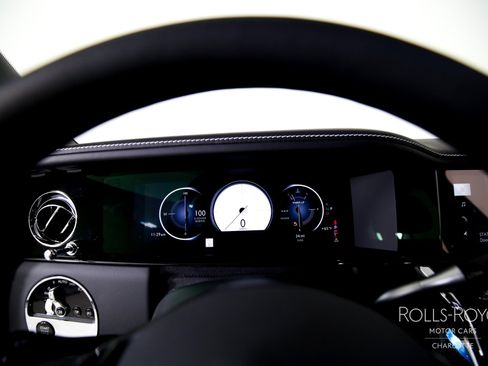 New 2026 Rolls-Royce Cullinan AWD/4WD image 14