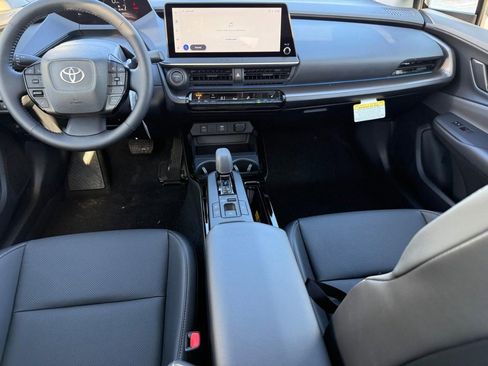 New 2026 Toyota Prius XLE image 8