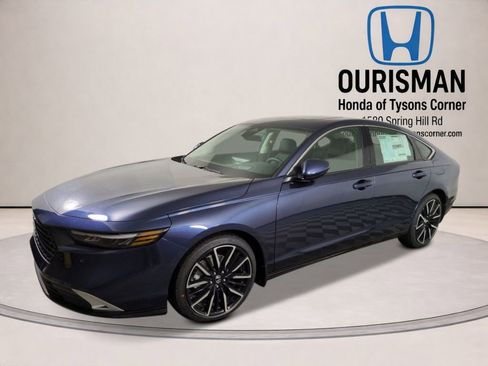 Used 2026 Honda Accord Touring image 7