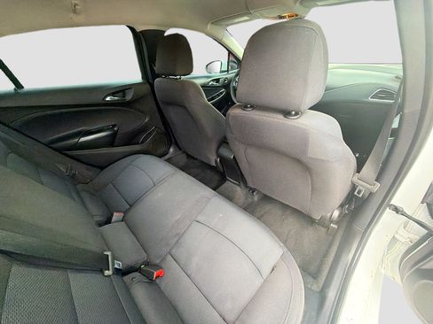 Used 2018 Chevrolet Cruze LS image 28