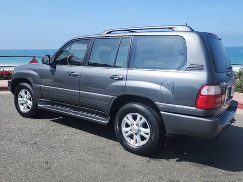 Used 2003 Lexus LX 470 4WD image 6