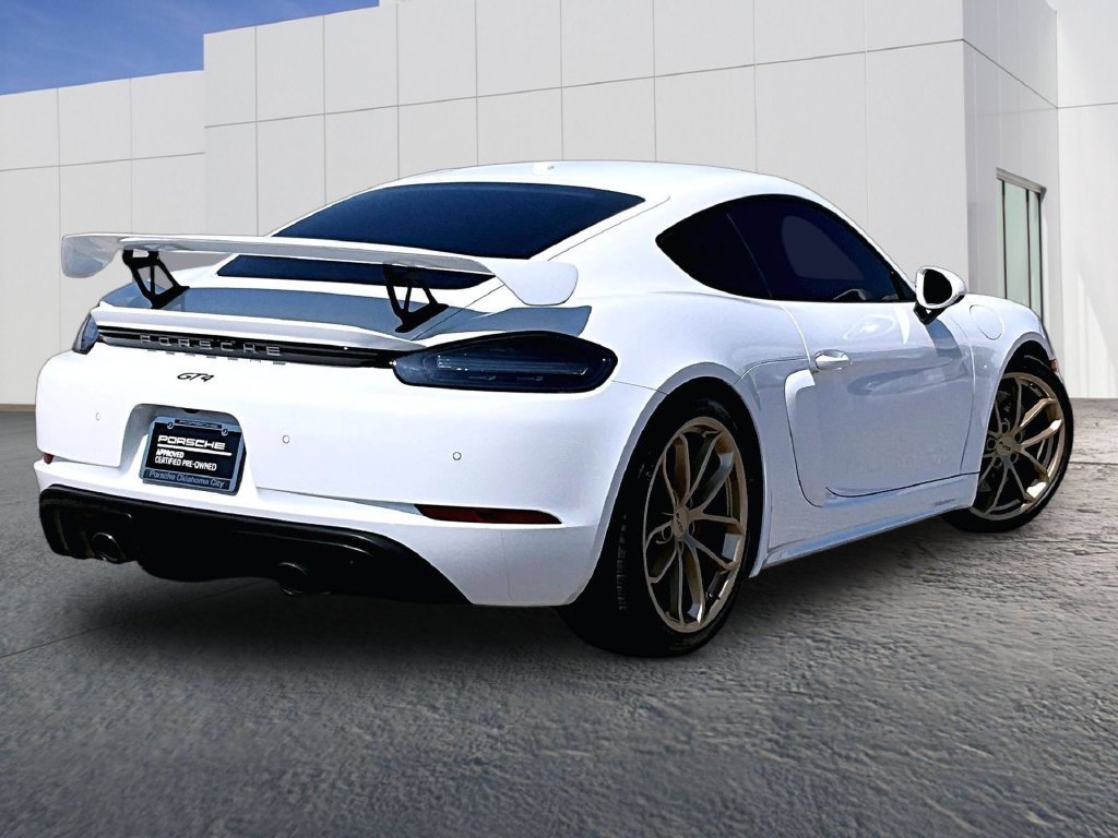 Certified 2020 Porsche 718 Cayman GT4 RWD image 7