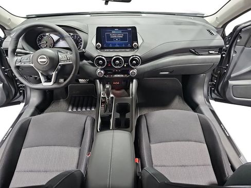 New 2025 Nissan Sentra SV w/ All-Weather Package image 9