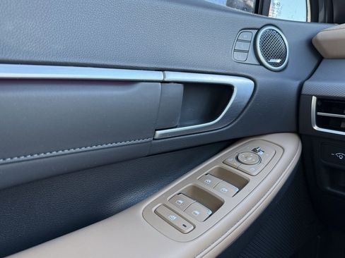Used 2024 Hyundai Sonata Limited image 11