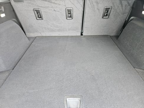 New 2026 Cadillac XT5 Luxury image 30