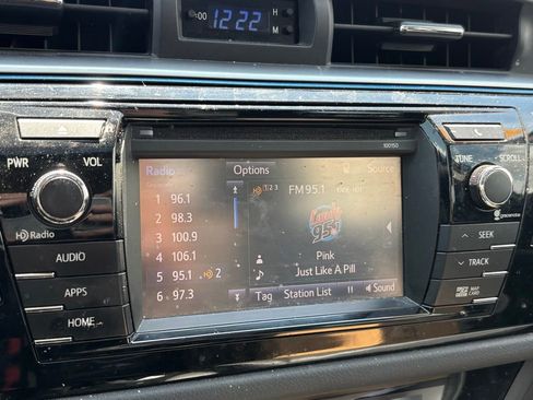 Used 2014 Toyota Corolla LE Premium w/ Driver Convenience Package FWD image 9