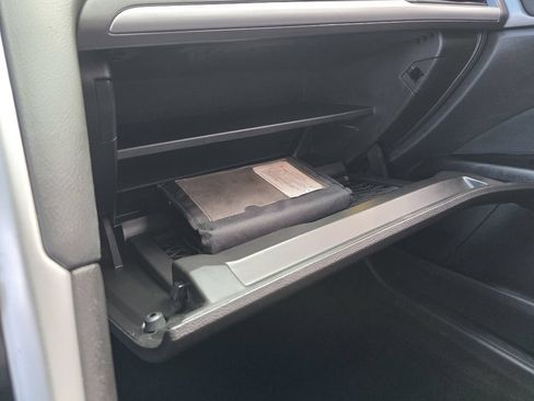 Used 2016 Ford Fusion SE FWD image 22