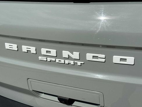 Used 2024 Ford Bronco Sport Outer Banks AWD/4WD image 12